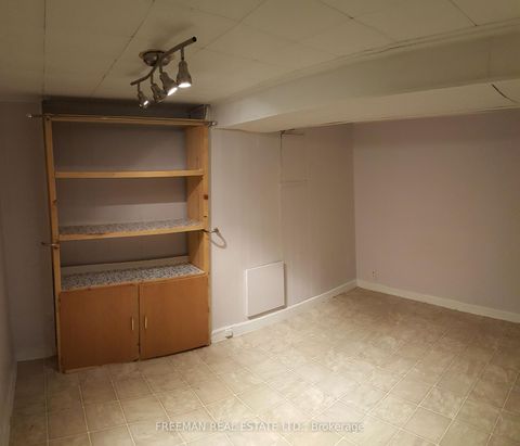 Photo 20 at 203 Fairview Avenue, Junction Area, Toronto