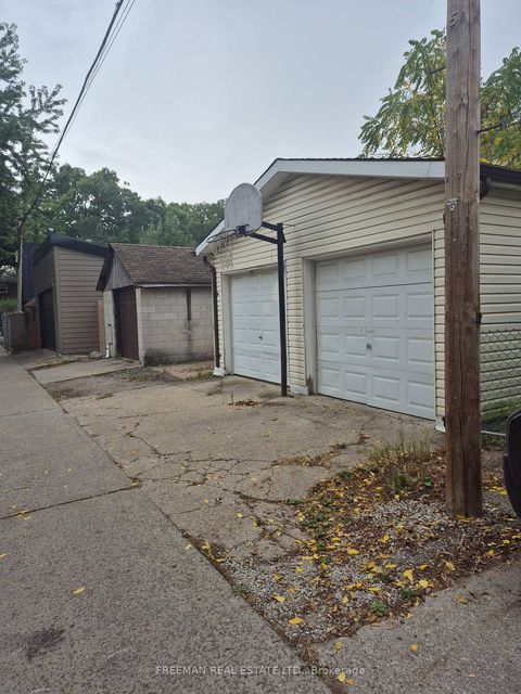 Photo 28 at 203 Fairview Avenue, Junction Area, Toronto