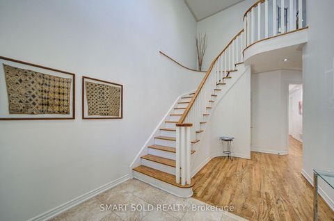 Photo 7 at 14 Giordano Way, Patterson, Vaughan