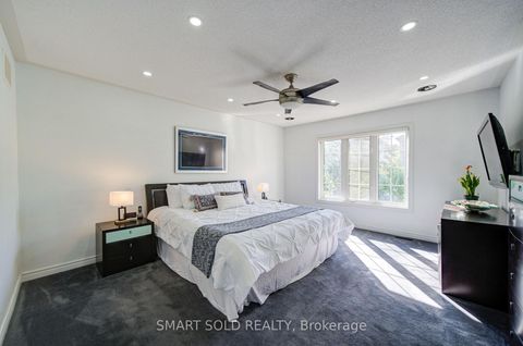 Photo 23 at 14 Giordano Way, Patterson, Vaughan