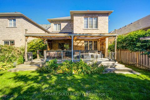 Photo 43 at 14 Giordano Way, Patterson, Vaughan