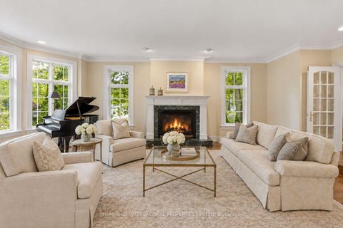 Photo 3 at 8 Country Club Drive, Humber Valley, Toronto