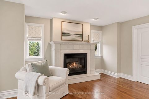 Photo 18 at 8 Country Club Drive, Humber Valley, Toronto