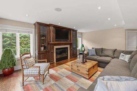 Photo 24 at 8 Country Club Drive, Humber Valley, Toronto
