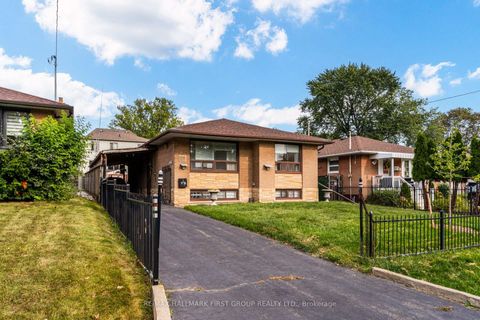 Photo 1 at 27 Nipissing Drive, City Centre West, Toronto