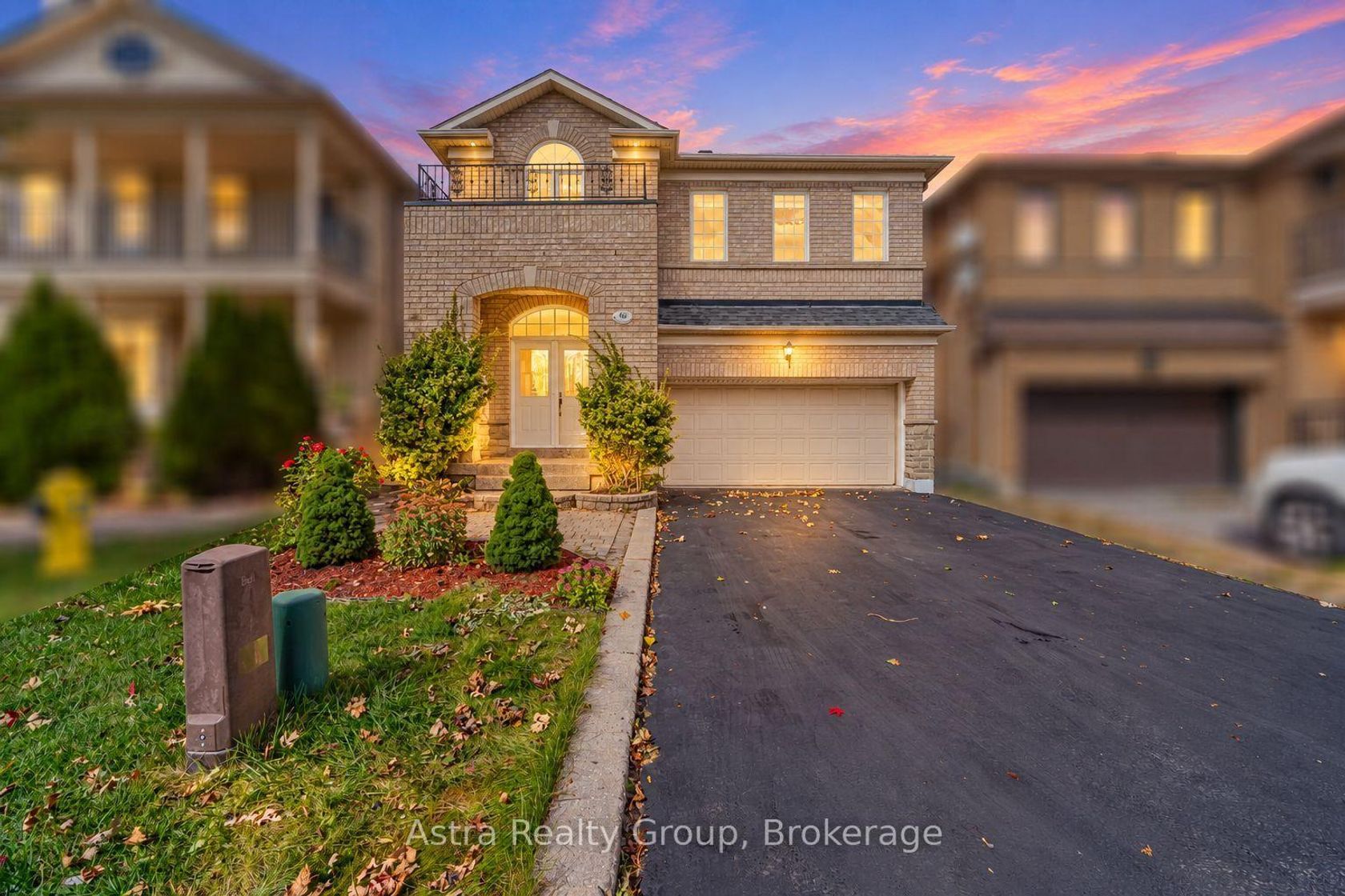 14 Daiseyfield Crescent, Vellore Village, Vaughan photo number 2