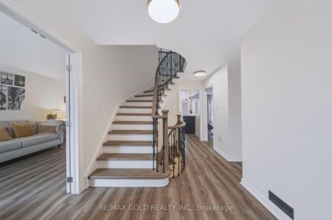 Photo 2 at 43 Golden Meadow Road, Bayshore, Barrie