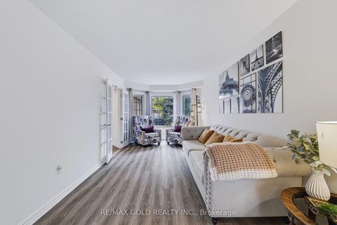 Photo 4 at 43 Golden Meadow Road, Bayshore, Barrie