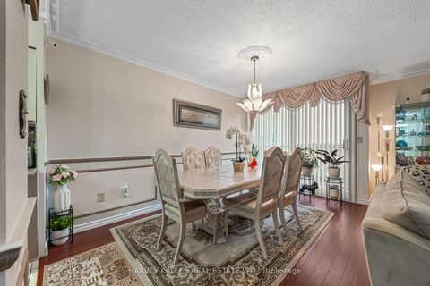 Photo 4 at 301 - 10 Crescent Town Road, Crescent Town, Toronto