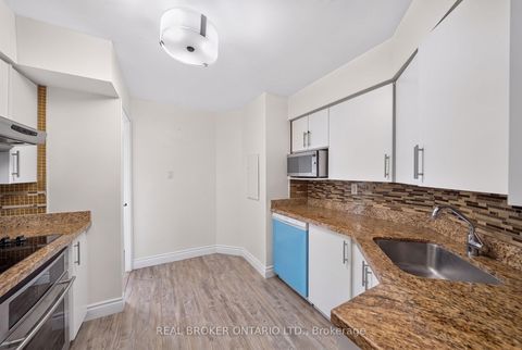 Photo 11 at 312 - 5795 Yonge Street, Newtonbrook East, Toronto