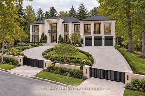Photo 3 at 48 Silvergrove Road, Windfields, Toronto