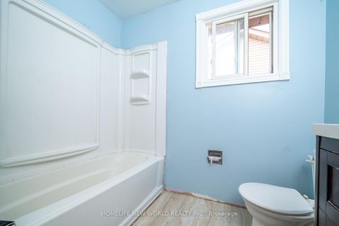 Photo 18 at 341 Hickling Trail, Grove East, Barrie