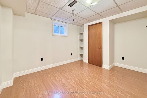 Photo 25 at 89 Bushmills Square, Agincourt North, Toronto