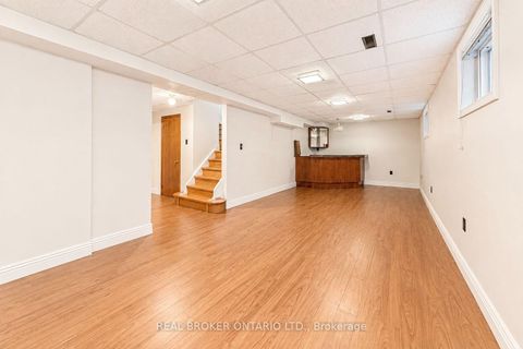Photo 31 at 89 Bushmills Square, Agincourt North, Toronto