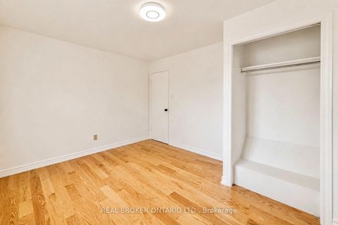 Photo 33 at 89 Bushmills Square, Agincourt North, Toronto