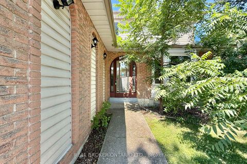 Photo 36 at 89 Bushmills Square, Agincourt North, Toronto