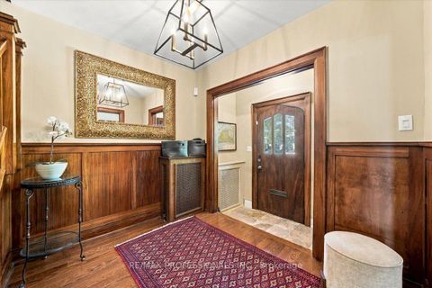 Photo 4 at 17 King Georges Road, Kingsway South, Toronto
