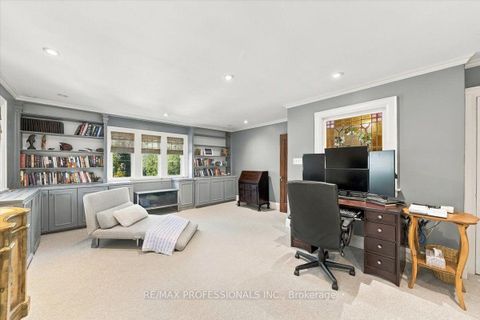 Photo 20 at 17 King Georges Road, Kingsway South, Toronto
