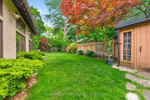 Photo 46 at 17 King Georges Road, Kingsway South, Toronto
