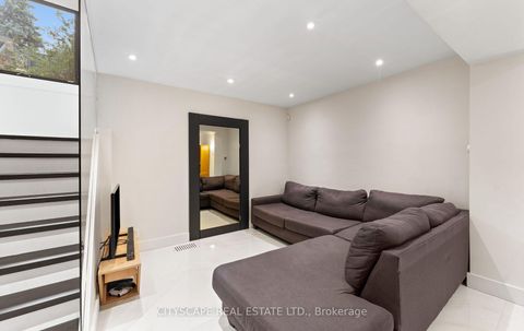 Photo 6 at 50 South Kingsway, Swansea, Toronto