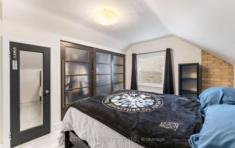 Photo 13 at 50 South Kingsway, Swansea, Toronto