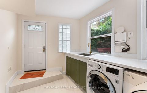 Photo 17 at 50 South Kingsway, Swansea, Toronto