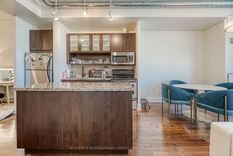 Photo 8 at 411 - 66 Portland Street, Waterfront Communities C1, Toronto