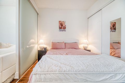 Photo 17 at 411 - 66 Portland Street, Waterfront Communities C1, Toronto