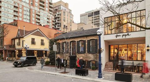 Photo 21 at 2006 - 11 Yorkville Avenue, Annex, Toronto