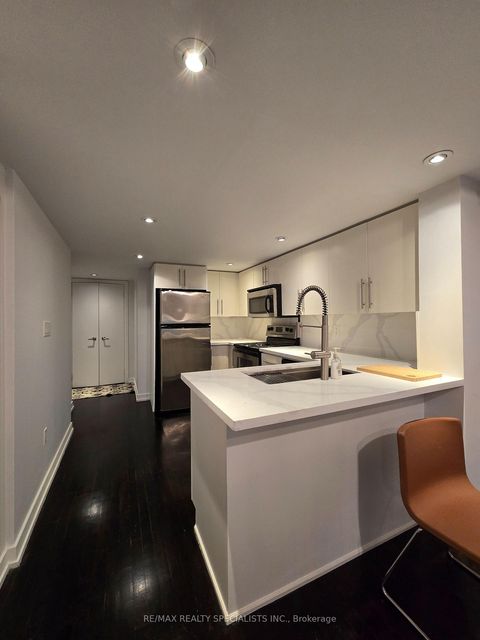 Photo 4 at 201 - 1100 Lansdowne Avenue, Junction, Toronto