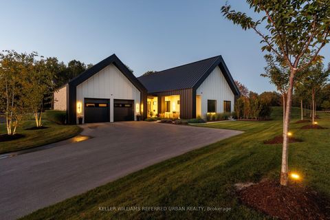 Photo 3 at 15600 Dufferin Street, Rural King, King