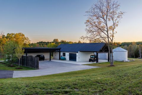 Photo 18 at 15600 Dufferin Street, Rural King, King