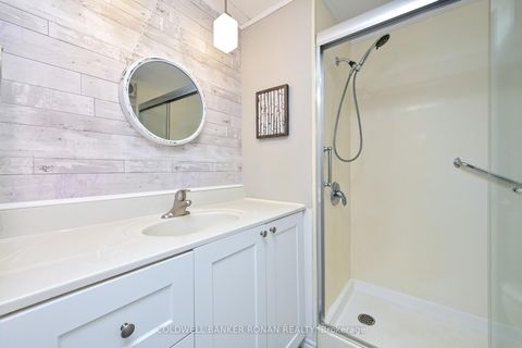 Photo 19 at 13 Hawthorne Drive, Rural Innisfil, Innisfil