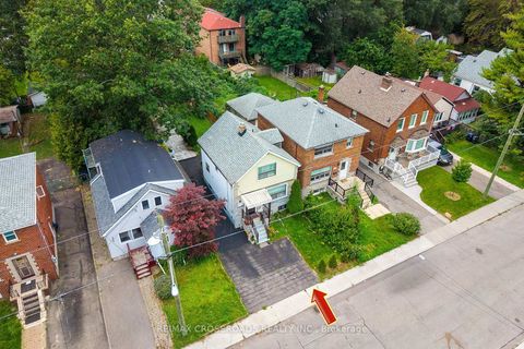 Photo 5 at 36 Mcdonald Avenue, Oakridge, Toronto