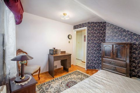 Photo 19 at 36 Mcdonald Avenue, Oakridge, Toronto