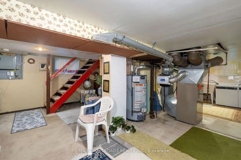 Photo 27 at 36 Mcdonald Avenue, Oakridge, Toronto