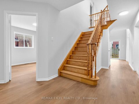 Photo 2 at 396 Cundles Road W, Northwest, Barrie