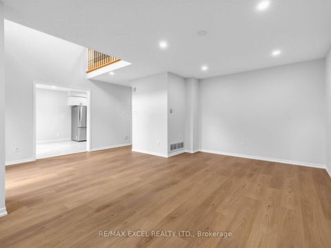 Photo 16 at 396 Cundles Road W, Northwest, Barrie