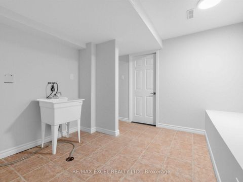 Photo 32 at 396 Cundles Road W, Northwest, Barrie