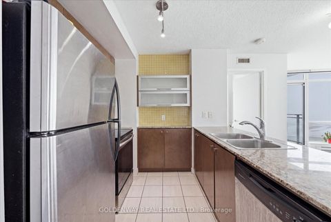 Photo 4 at 5015 - 11 Brunel Court, Waterfront Communities C1, Toronto