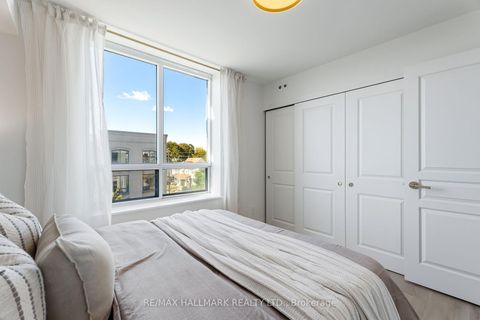 Photo 28 at 404 - 1797 Queen Street E, The Beaches, Toronto