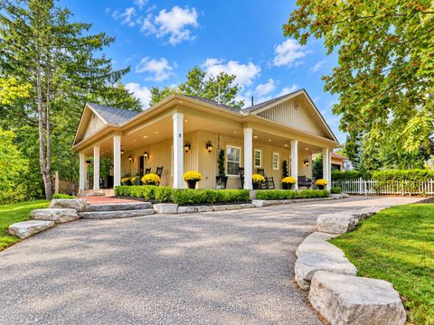 Photo 16 at 8 Lester B Pearson Street, Kleinburg, Vaughan