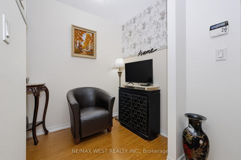 Photo 22 at 209 - 1403 Royal York Road, Humber Heights, Toronto