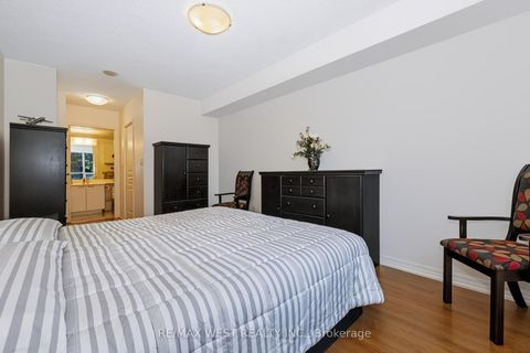 Photo 26 at 209 - 1403 Royal York Road, Humber Heights, Toronto