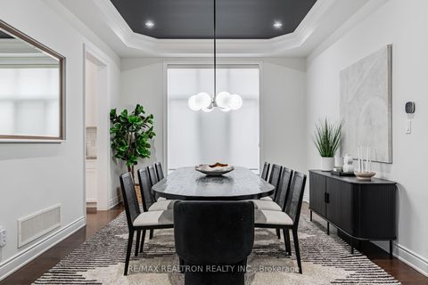 Photo 15 at 95 Woodvalley Crescent, Patterson, Vaughan
