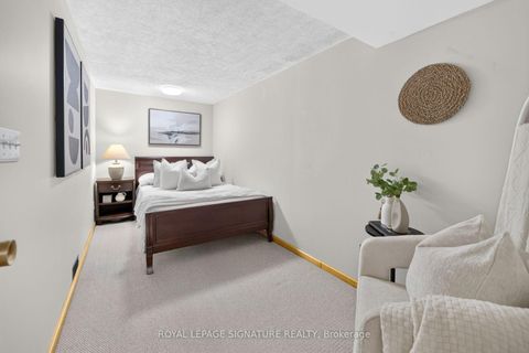 Photo 24 at 28 Candlewood Crescent, York University Heights, Toronto