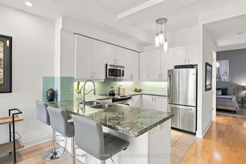 Photo 5 at 301 - 562 Eglinton Avenue E, Mount Pleasant East, Toronto