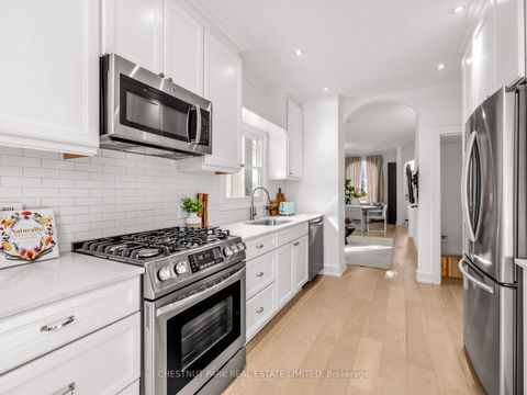 Photo 15 at 63 Alcorn Avenue, St. Clair, Toronto