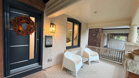 Photo 2 at 237 Melita Avenue, Wychwood, Toronto
