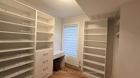 Photo 18 at 237 Melita Avenue, Wychwood, Toronto